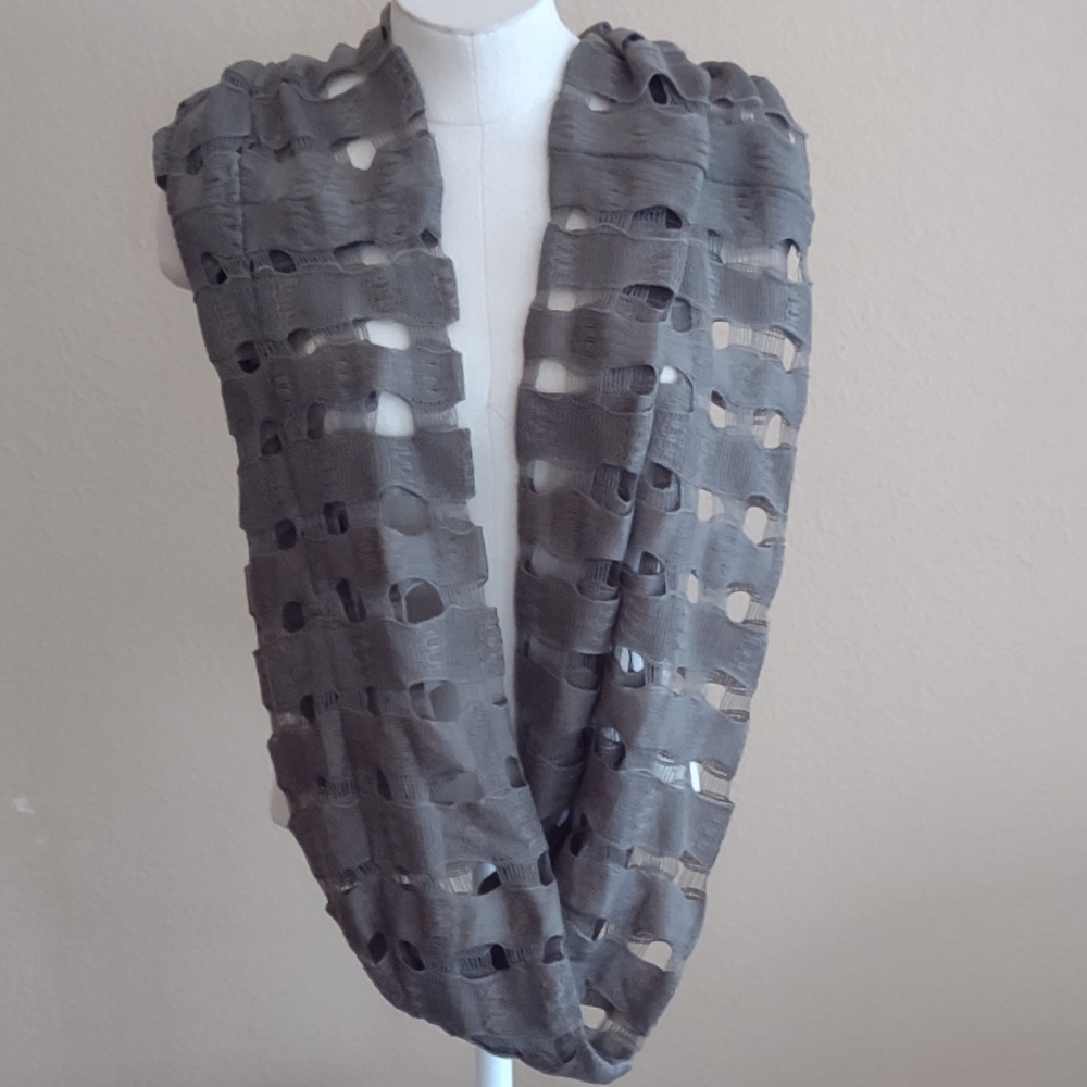 NWT Life Is Beautiful "Eco Friendly" Infinity Scarf